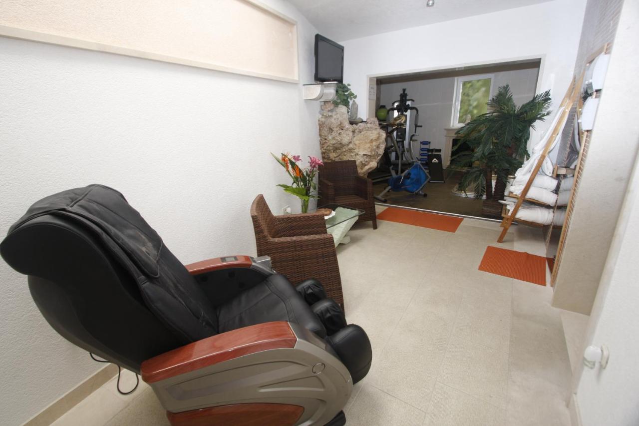 Apartmani California Podgora Ngoại thất bức ảnh
